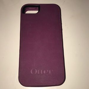 Dark purple Otter-box iPhone 5s case